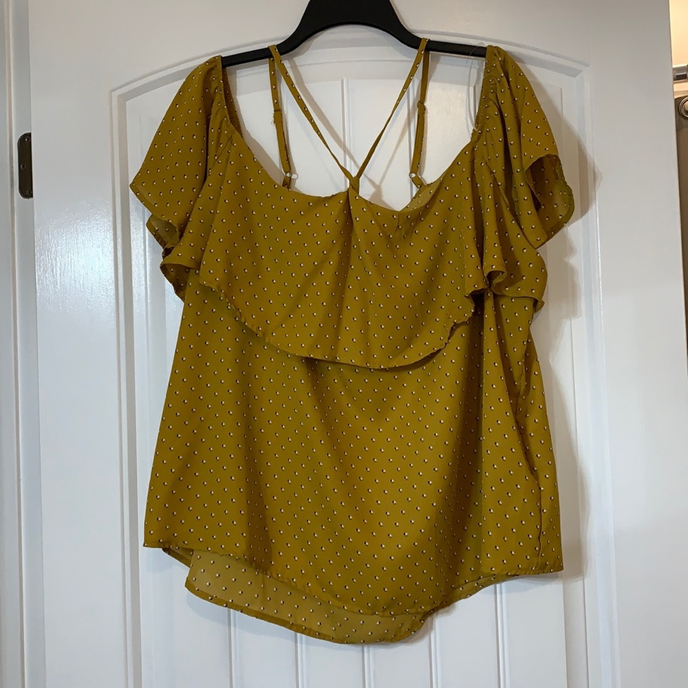 Criss cross tank top